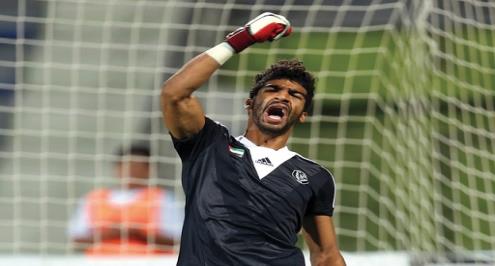 في 20 دقيقة.. حارس النصر الإماراتي يتصدى لـ3 ركلات جزاء (فيديو)